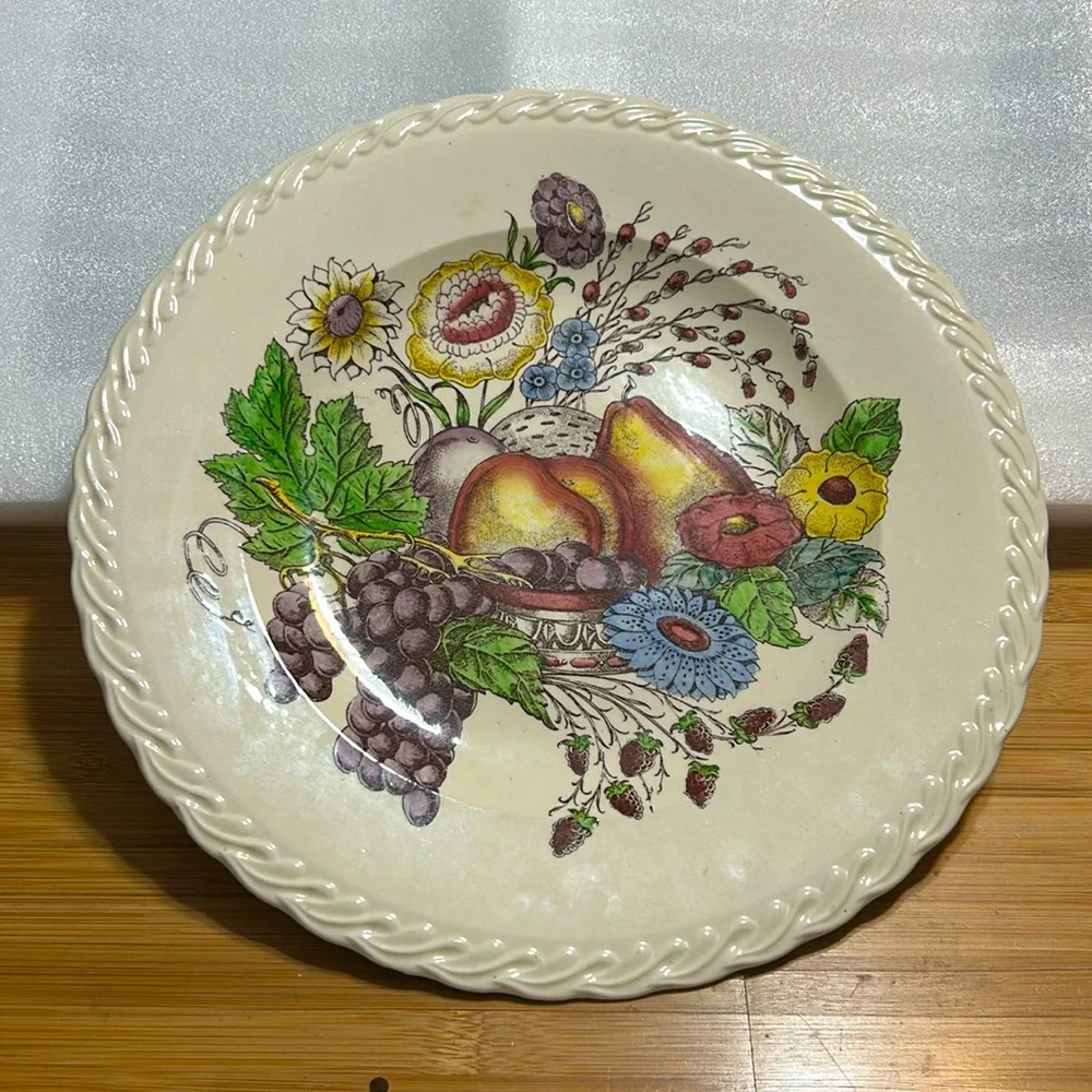 VINTAGE (1940s) VERNON KILNS “Fruitdale”‎ Platter, Good Condition